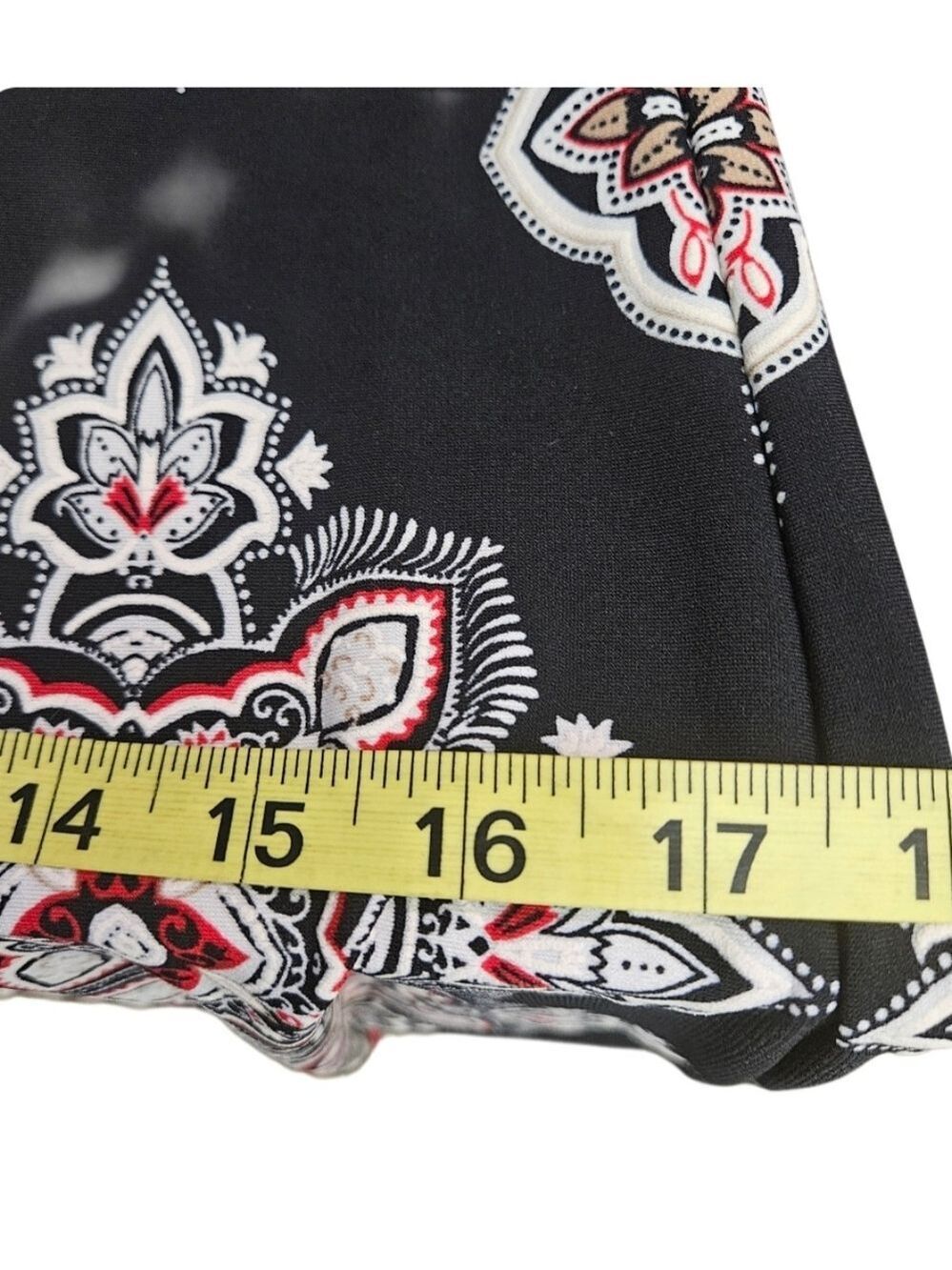 Studio One New York Black Red Cream 3/4 Sleeve Medallion Patterned Midi Dress - Picture 16 of 17